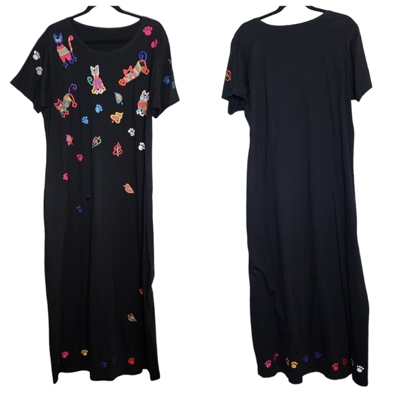 Embroidered Cats black maxi dress. Estimated size large - Picture 14 of 16